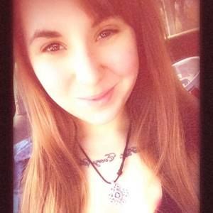 Meet your Posher, Cortney